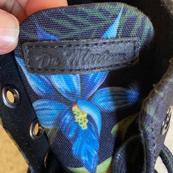 Dr. Martens Hawaiian Hackney - Picture 11 of 16